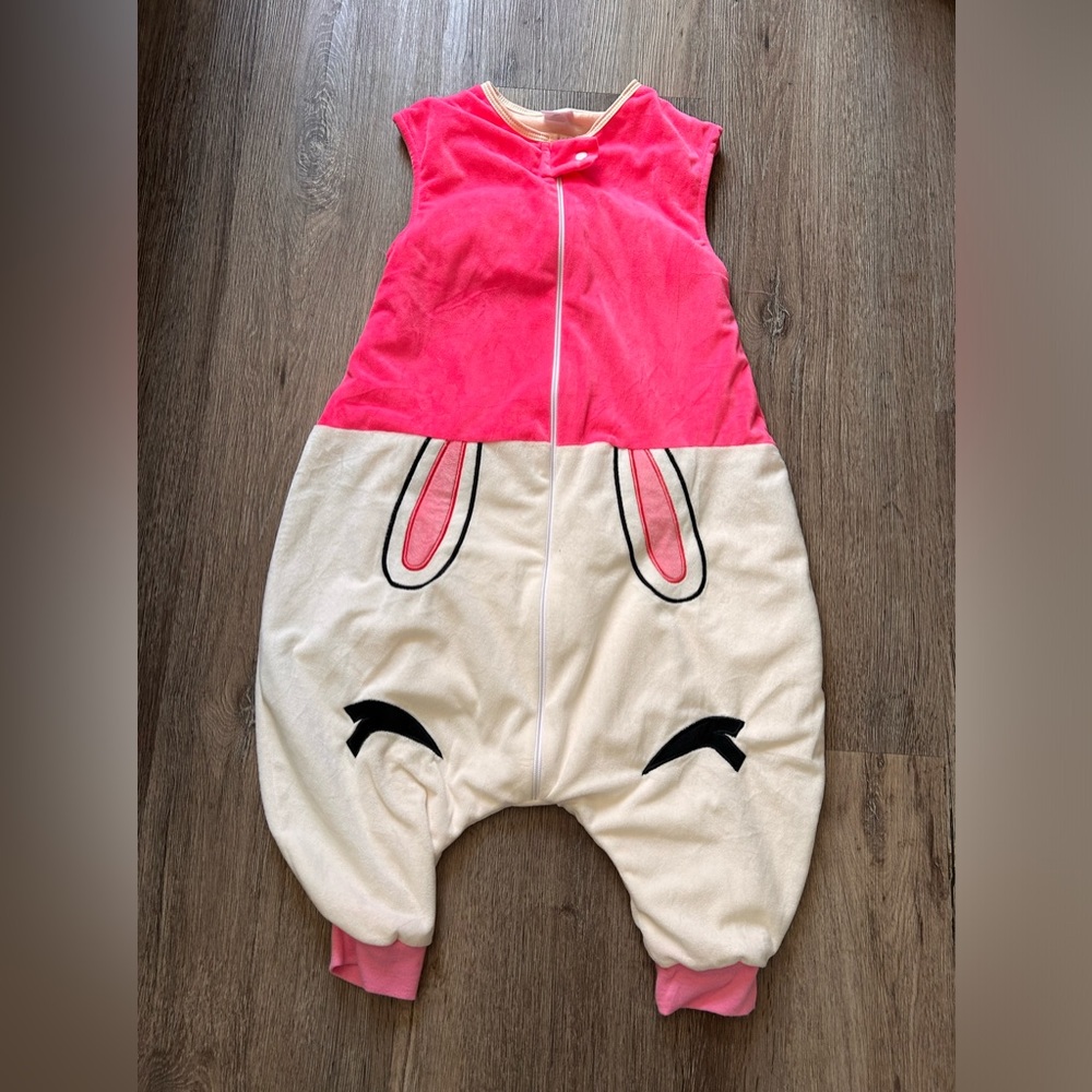 Cute sleep suit
